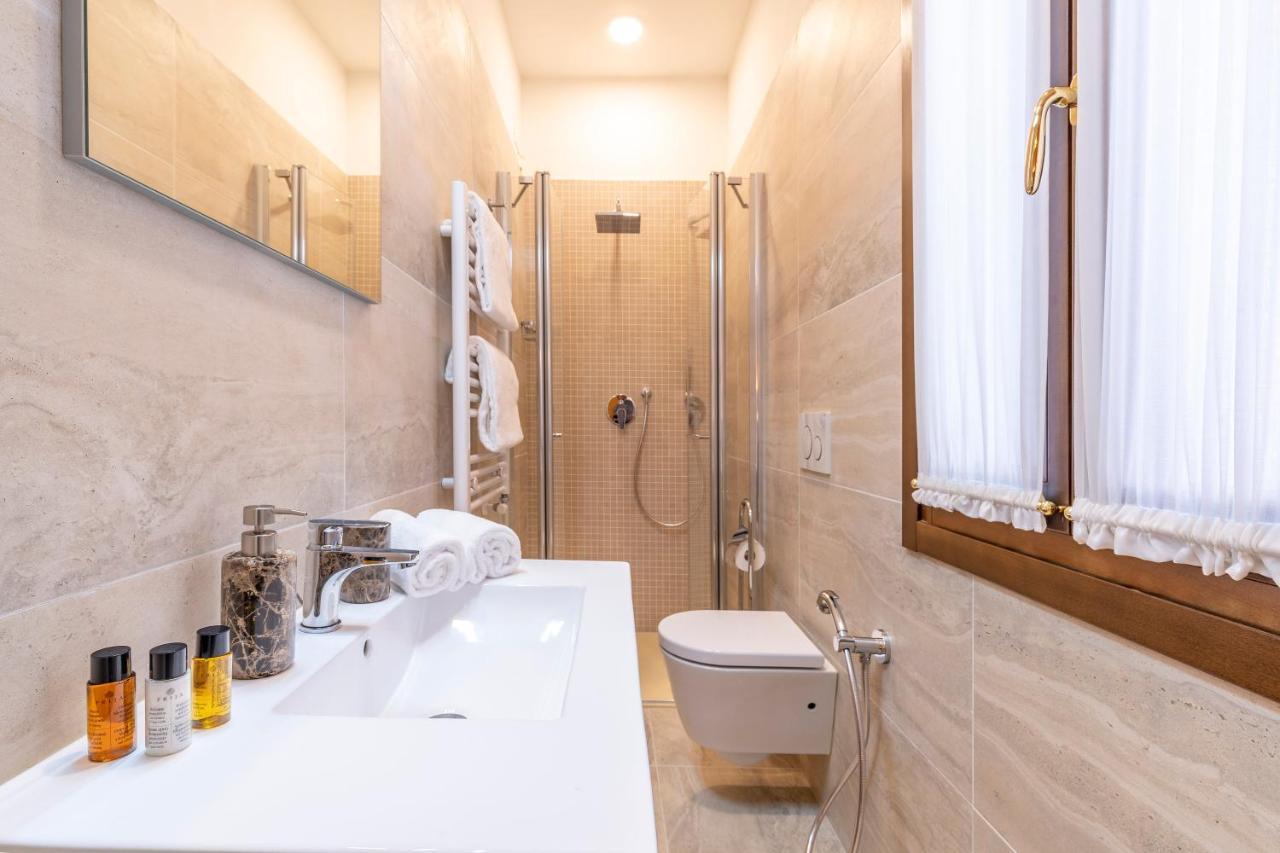 Residenza La Duchessa Deluxe Rooms Venezia Eksteriør bilde