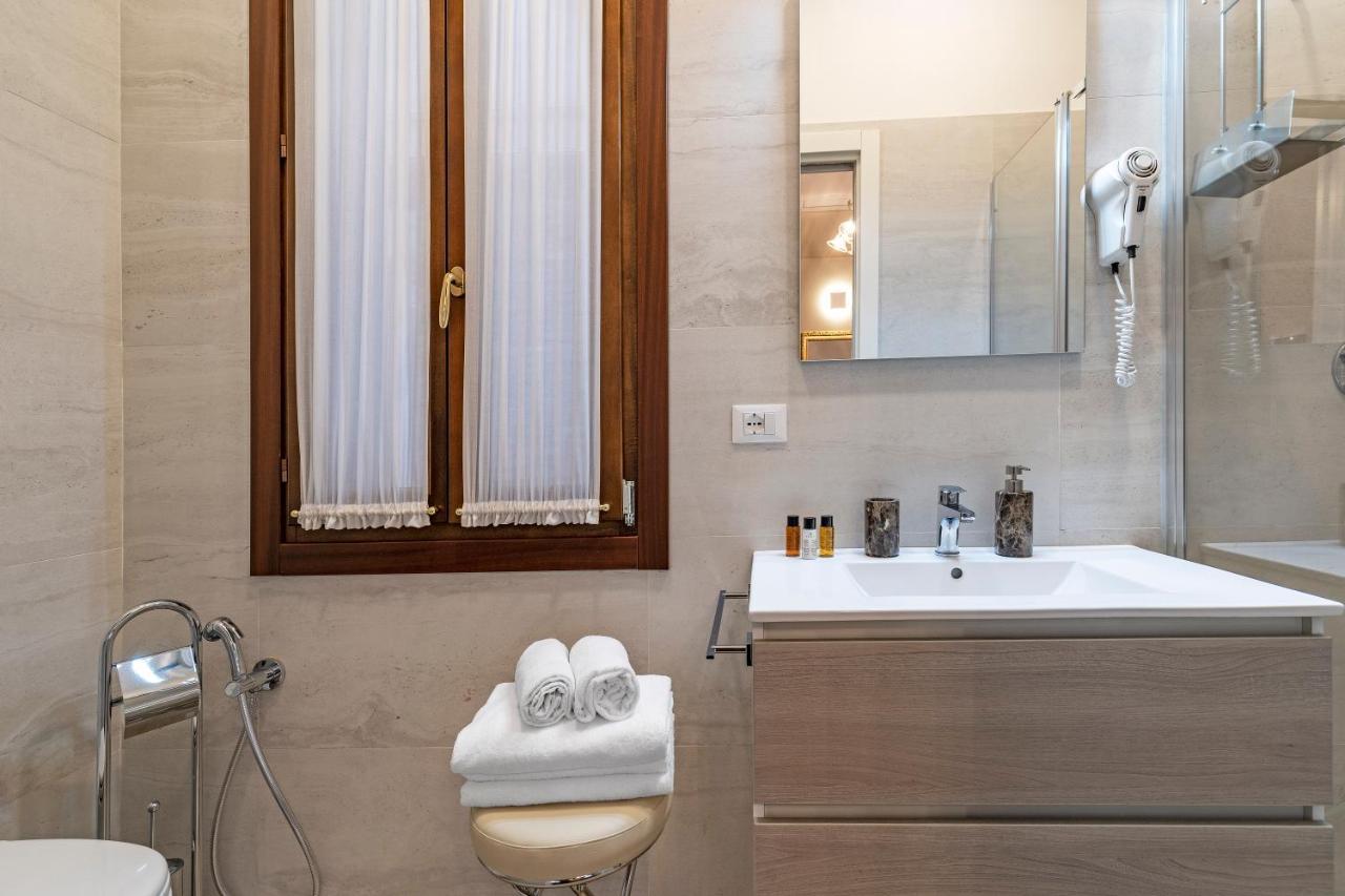 Residenza La Duchessa Deluxe Rooms Venezia Eksteriør bilde
